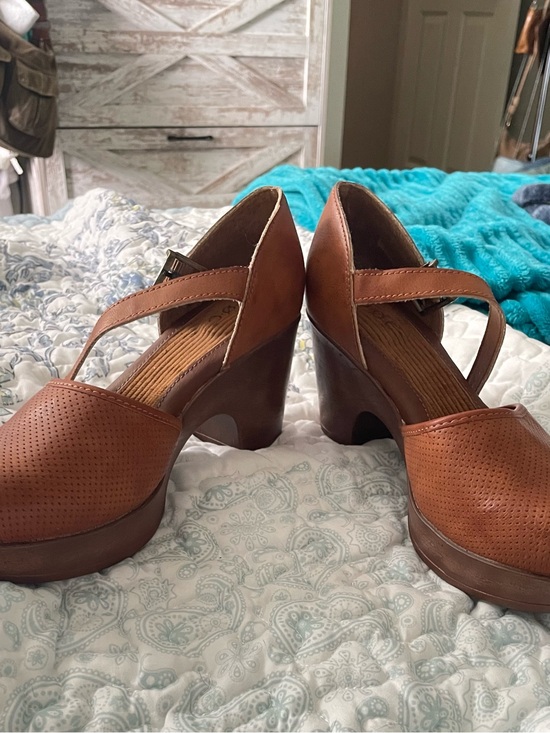 boc Shoes - boc Brown Perforated Platform Mary Jane Heels with Cross Strap